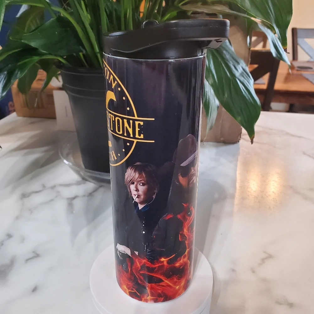 Yellowstone Dutton Ranch 20oz Tumbler with duo lids 🎉sale